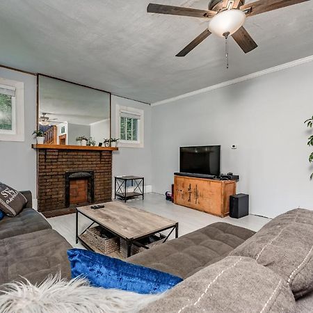 Awesome House, 5 Minutes To Dt, 2 Miles To Stadium And Ruby Memorial! Morgantown Eksteriør bilde